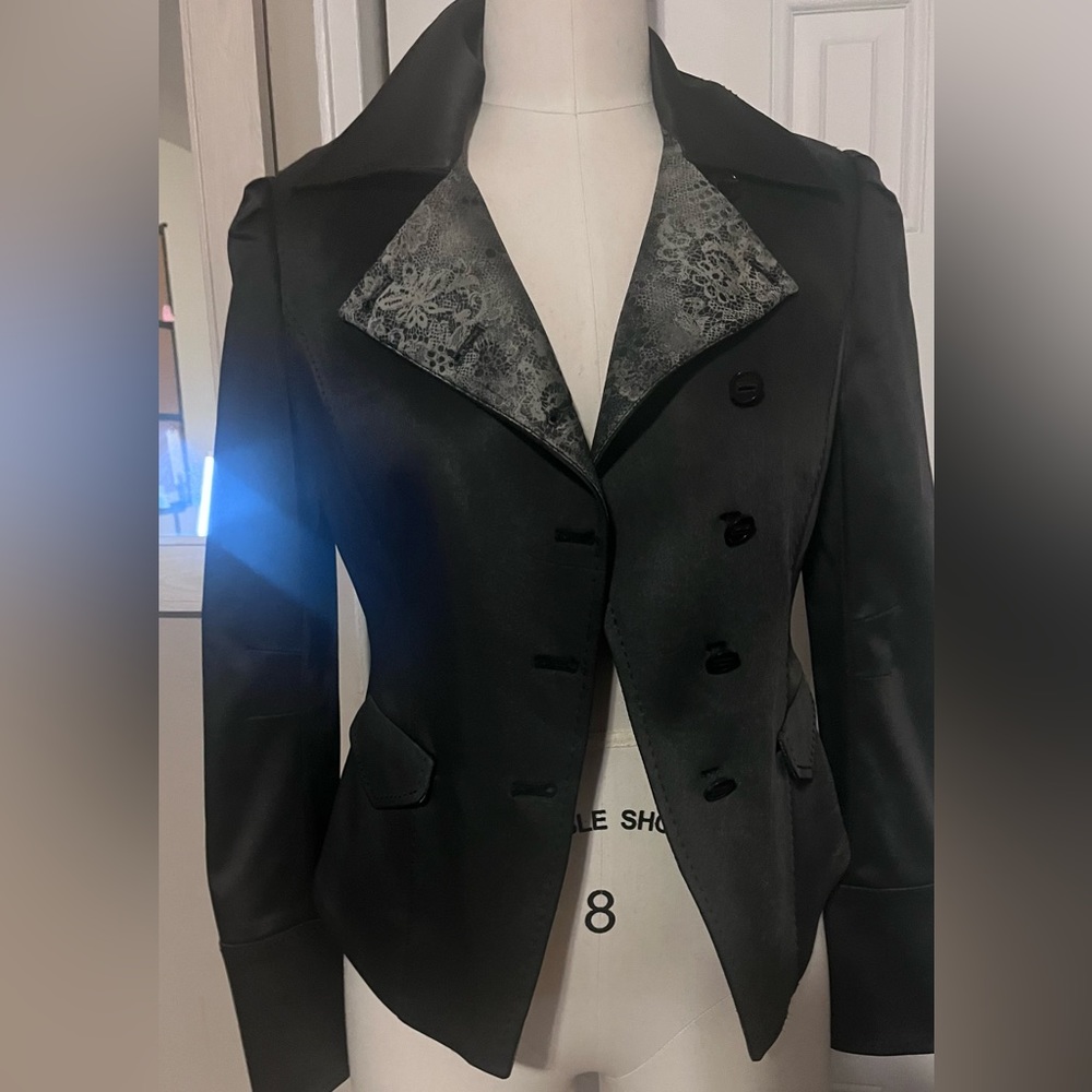 Robert Graham satin blazer